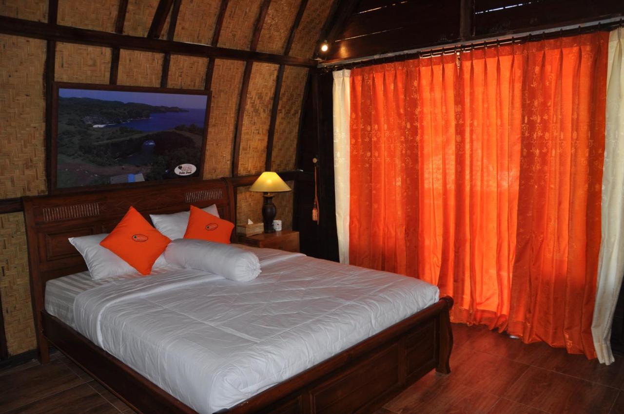 Holy Hills Bungalow Nusa Penida Batumadeg Exterior foto