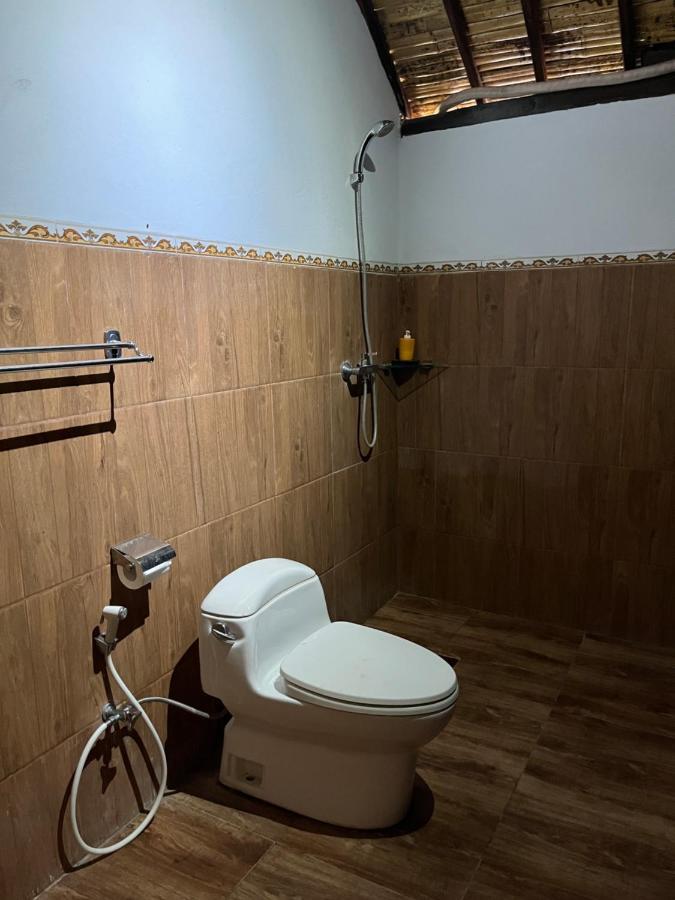 Holy Hills Bungalow Nusa Penida Batumadeg Exterior foto