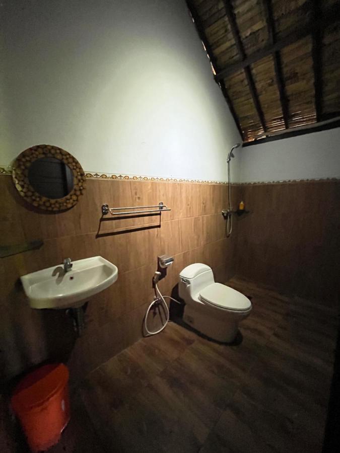 Holy Hills Bungalow Nusa Penida Batumadeg Exterior foto